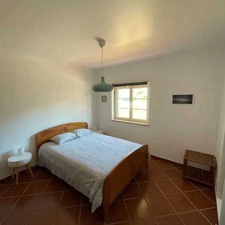 דירה House